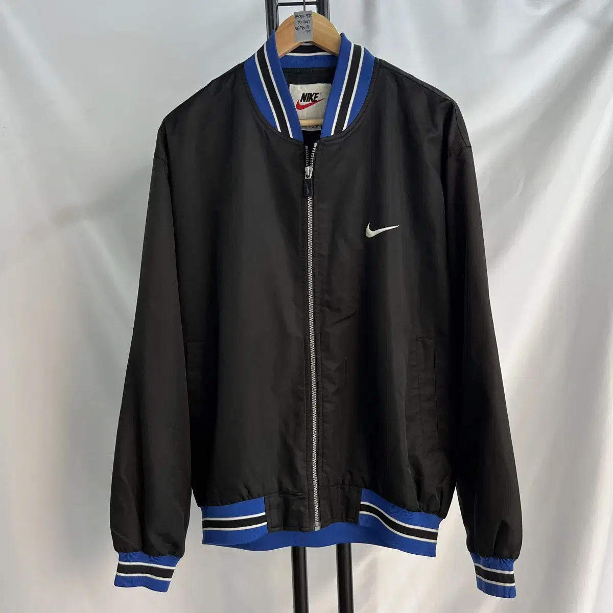 [Authentic/XL] Nike Swoosh Old School Black Varsity Jacket