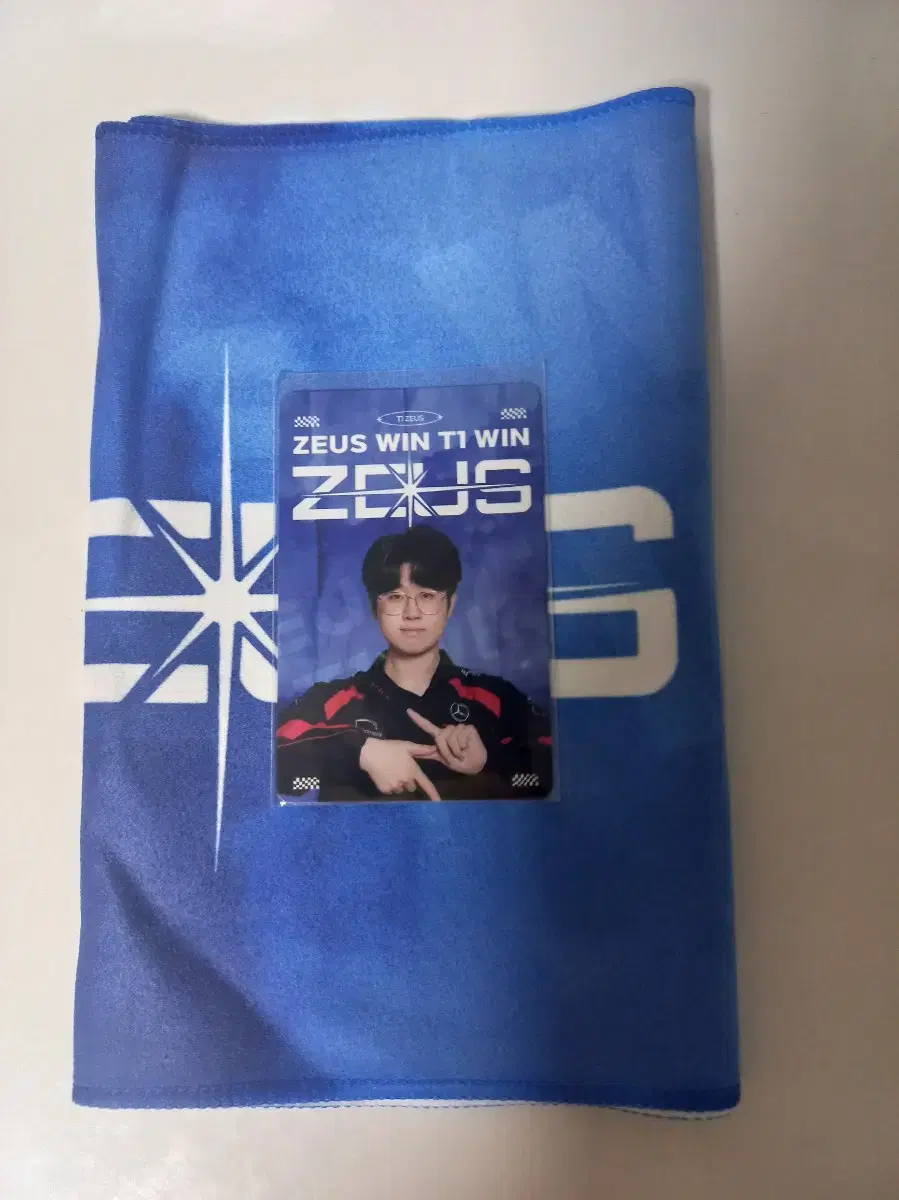 T1 Zeus Reverse Engineering slogan Photocard WTS