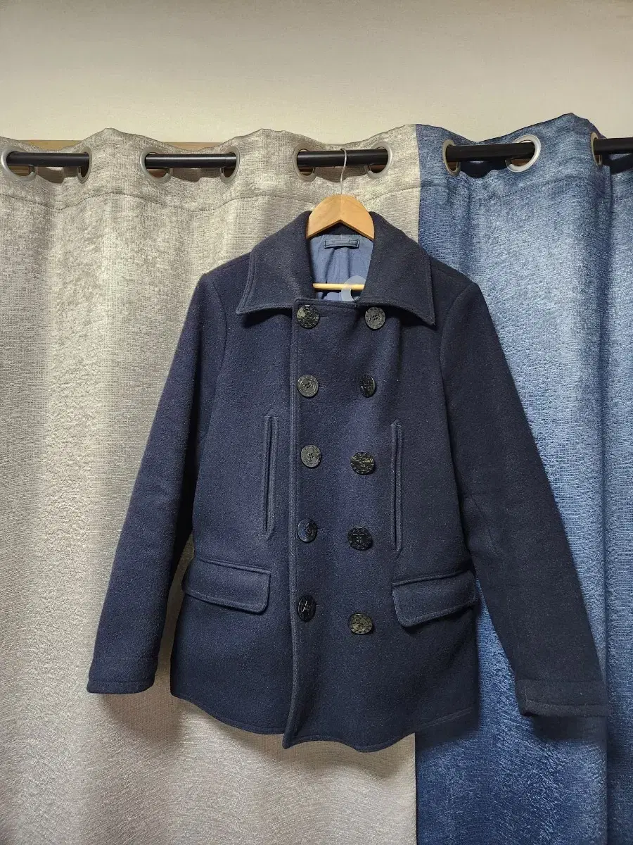 Outstanding Peacoat Size 40