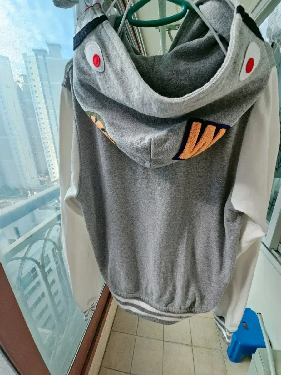 Vape Shark Hooded JacketS