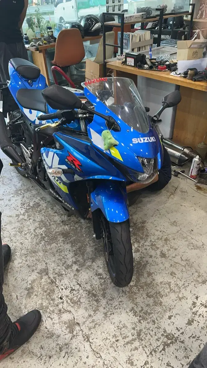 gsxr125