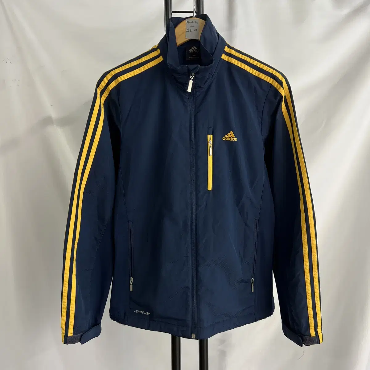 [Genuine/100] Adidas Woven Three Stripe Navy Yel Track Top/Jersey (Europa)