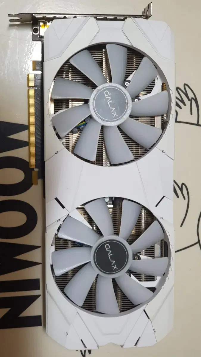 고장난 RTX 2070SUPER 팝니다 부품용 10만