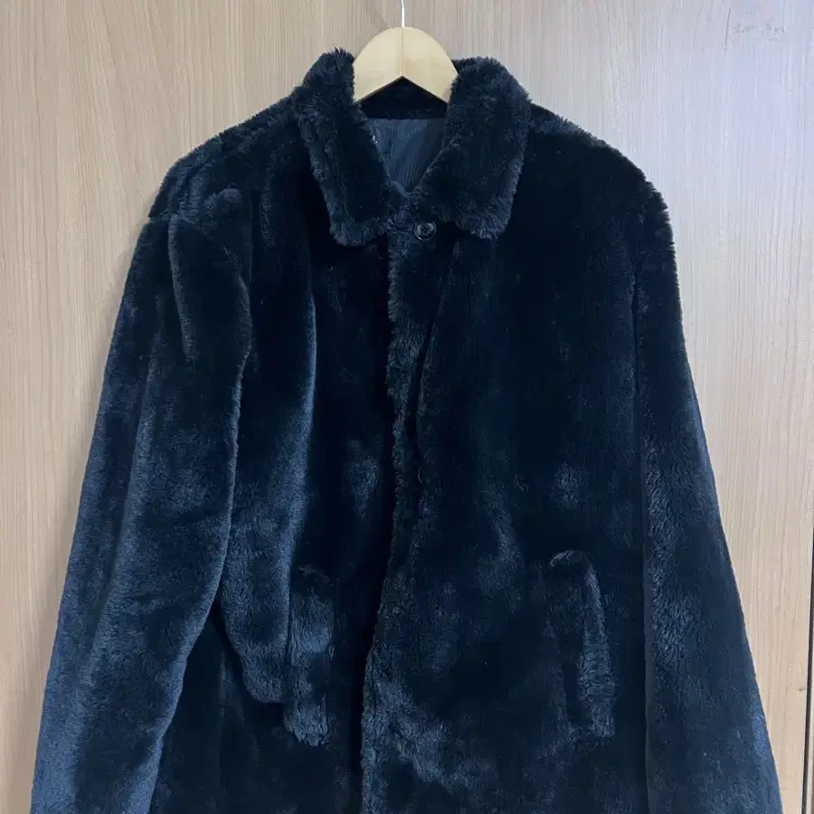 Obey vacant jacket faux fur black L 오베이