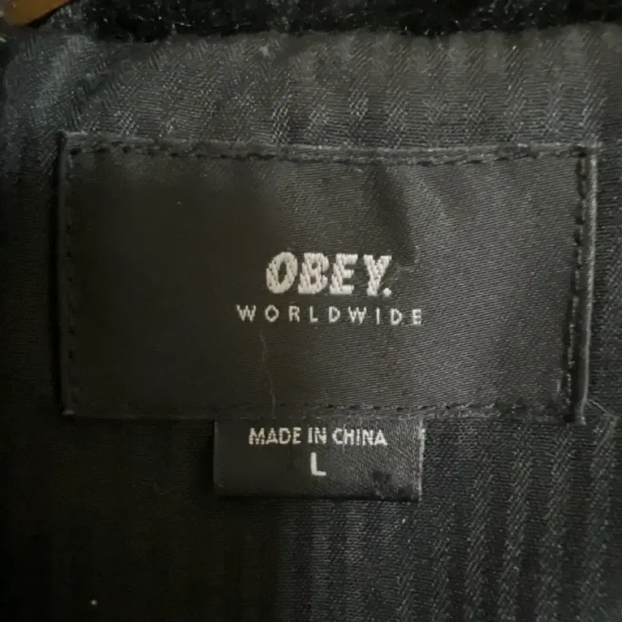 Obey vacant jacket faux fur black L 오베이