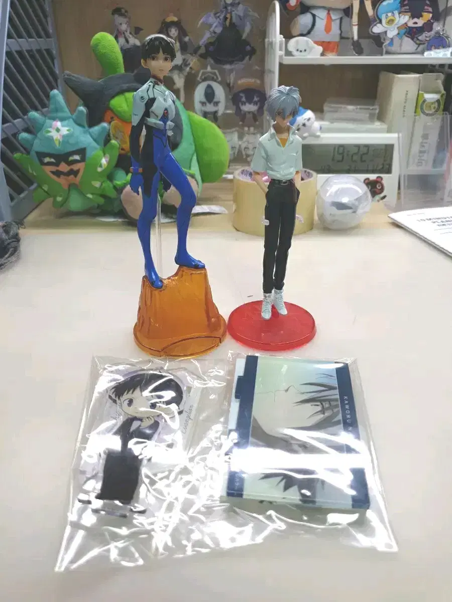 Neon Genesis Evangelion Nagisa Kaoru Ikari Shinji Figures acrylic stand Bulk