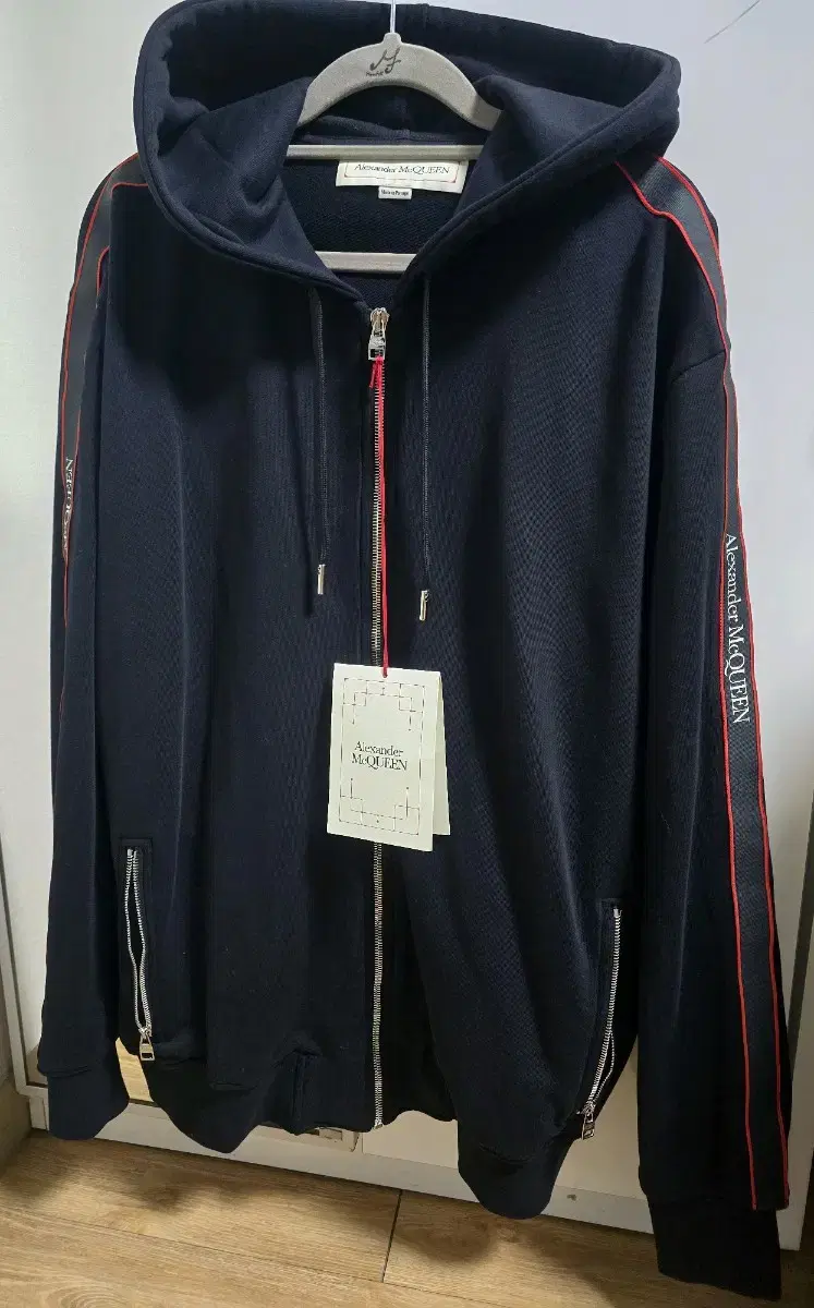 Genuine) Alexander McQueen Hooded Zip-up Jumper L105~110