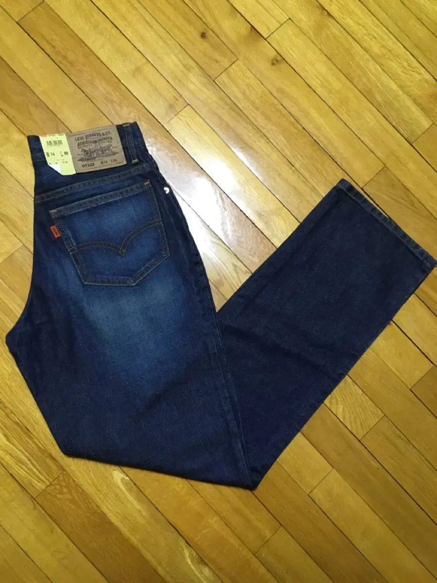 (new)Levi's Orangetab 222 Jeans 29