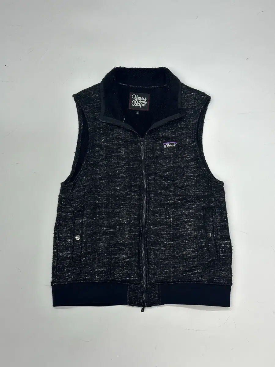 00s Vape Fleece Vest XL