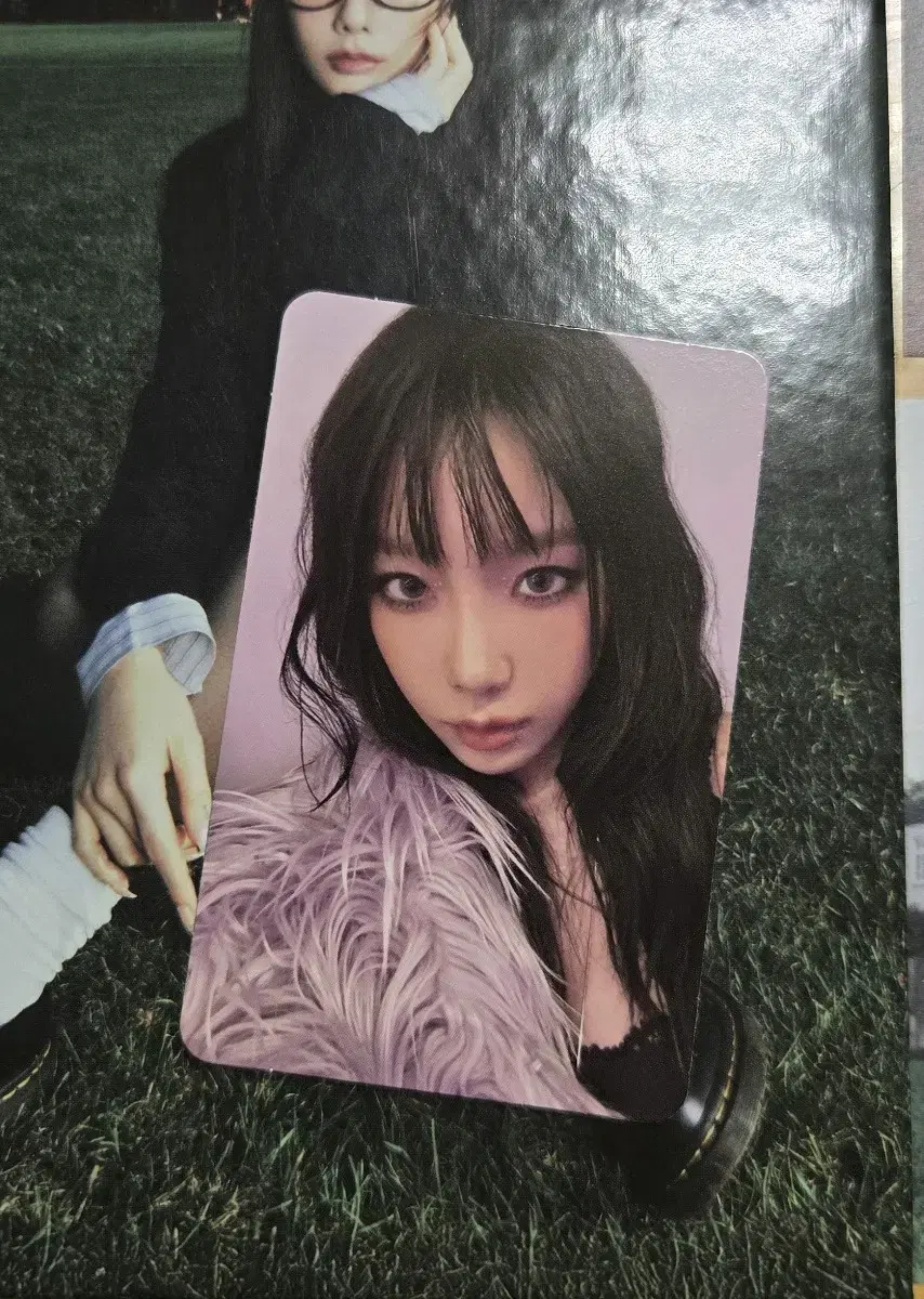 Taeyeon letter to myself album photocard and components