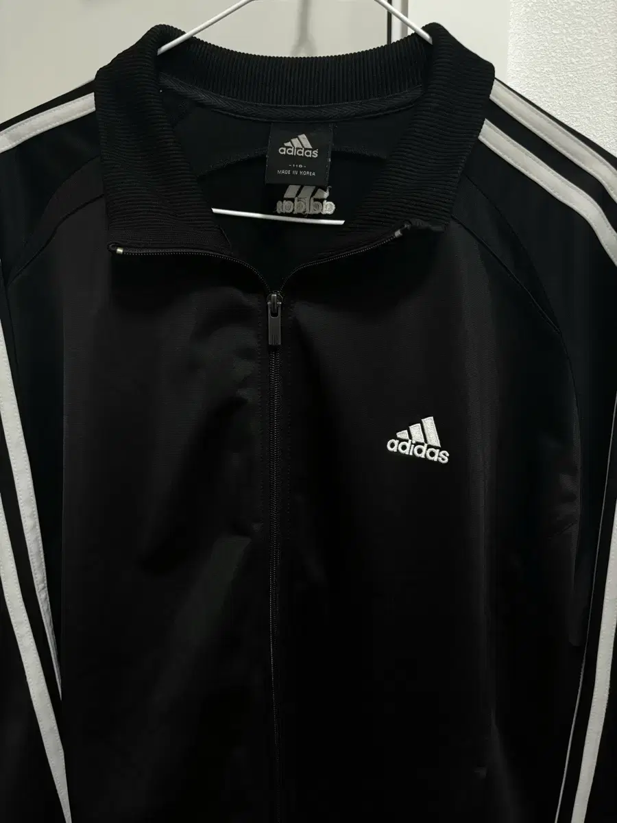 adidas jersey track top size 110 black white