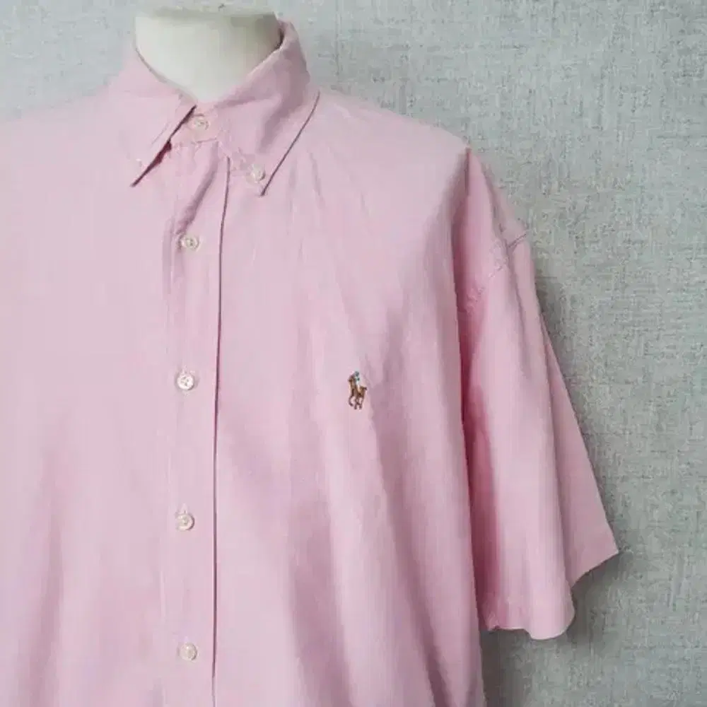 Genuine L Polo Ralph Lauren short sleeve shirt. (cw522)