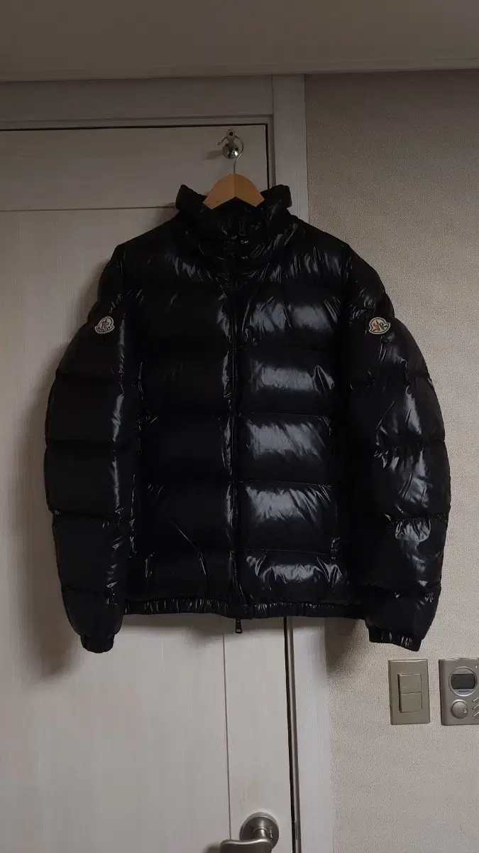 [3] Moncler Alix Cyrus Sirus Padded Black