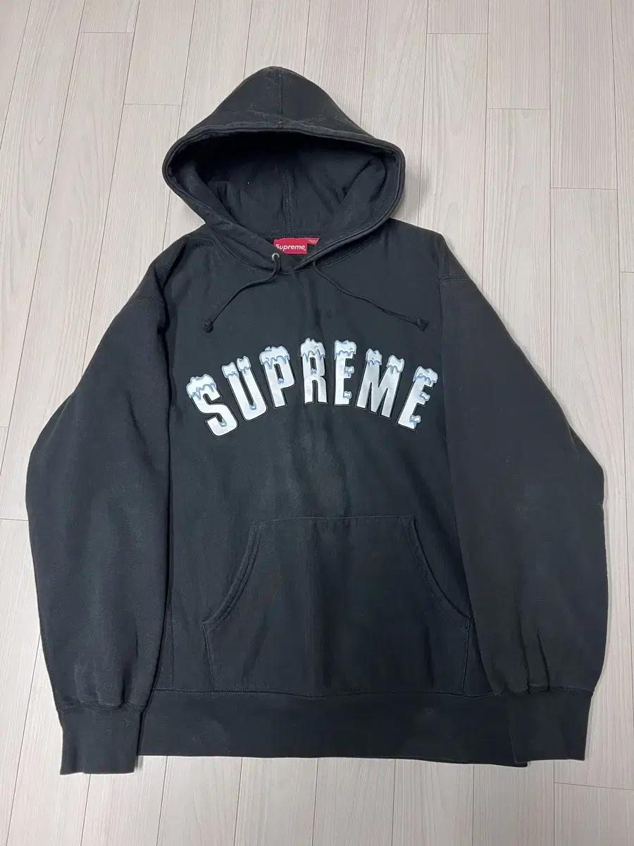 [L] Supreme Icy Arc Hoodie Black