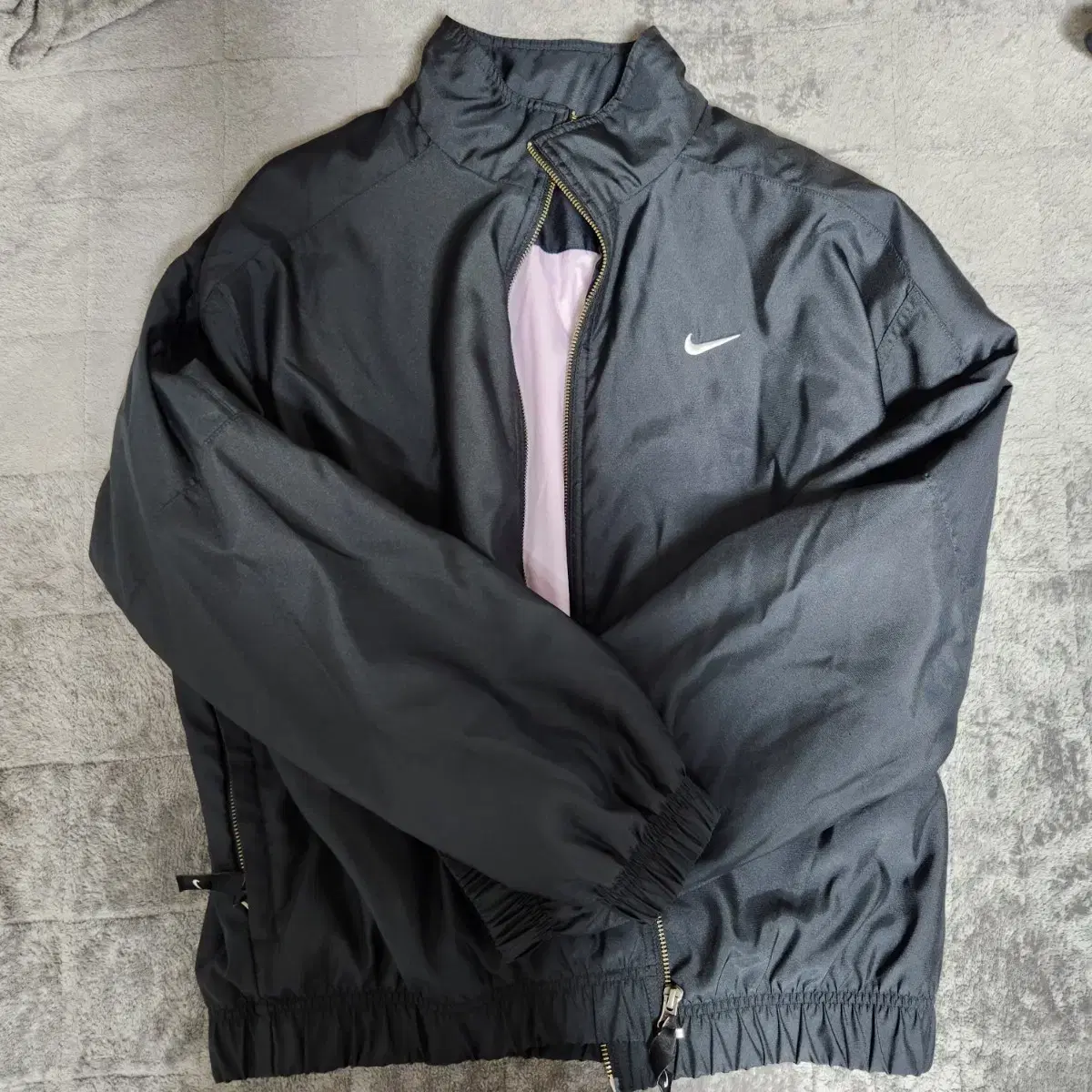 Nike NRG Solo Swoosh Satin Bomber Jacket Black Stone M