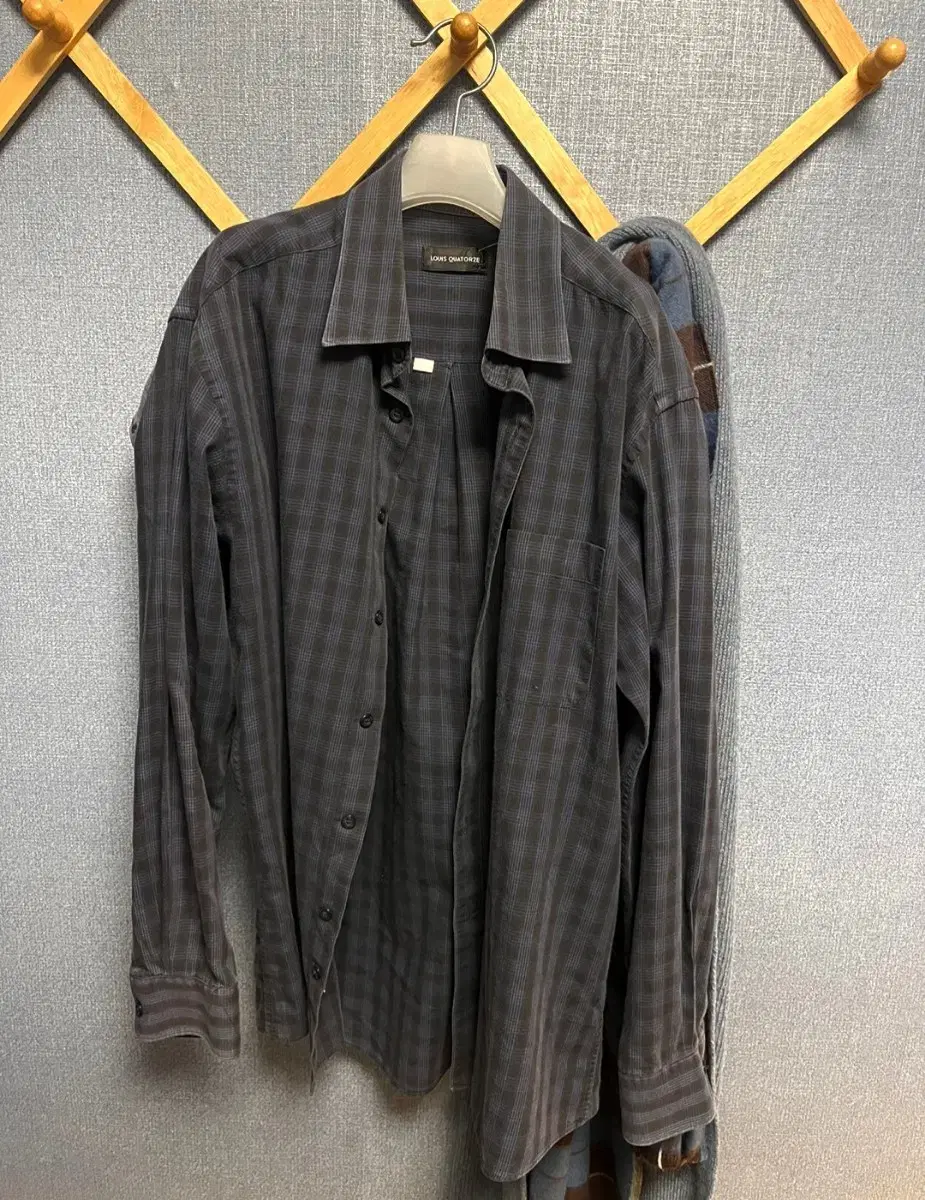 Louis Couture Vintage Check Shirt Y Shirt Gaeul