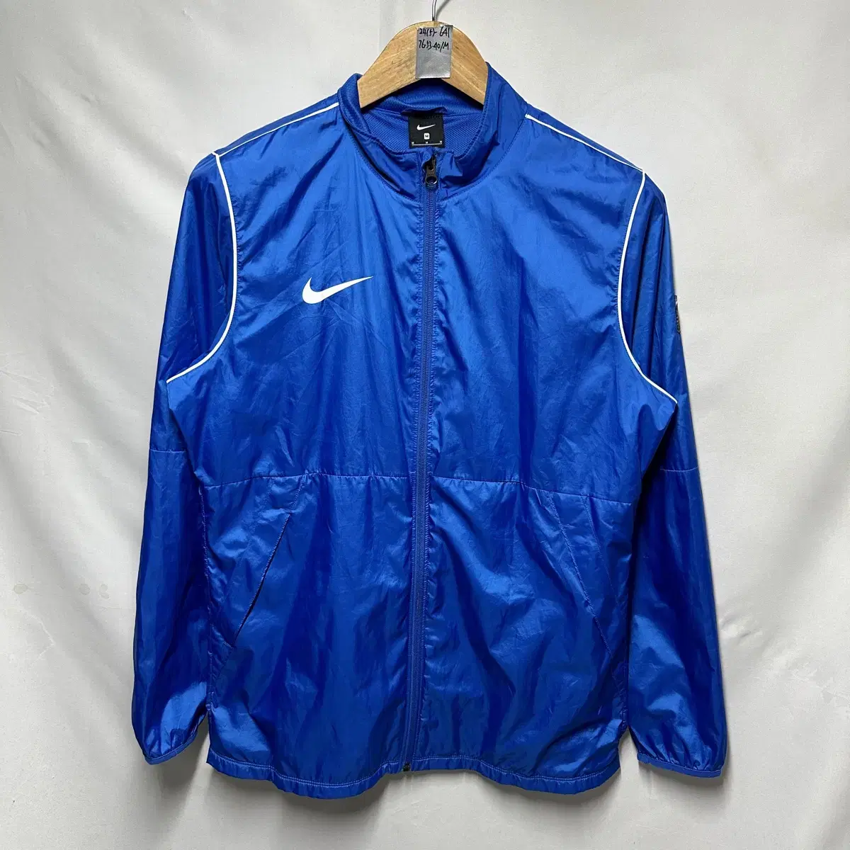 [Genuine/M] Nike Swoosh bloo windbreaker