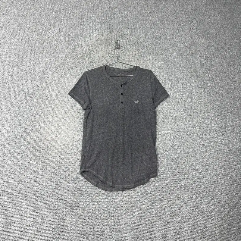 Hollister Pigment Vintage Vahn Tee XS