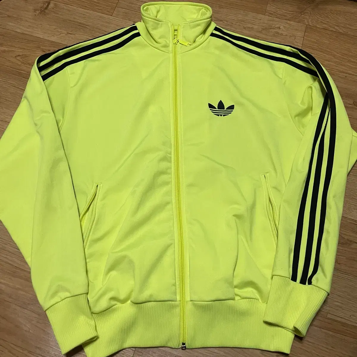 Adidas Firebird Fluorescent 105 Size Rare