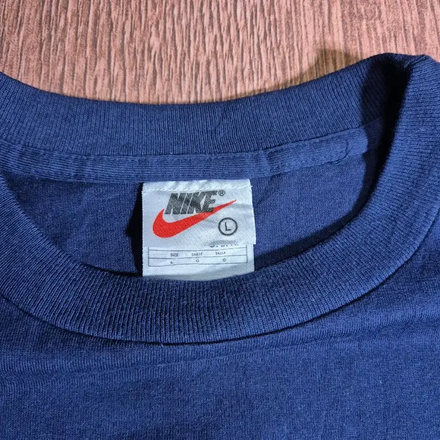 Nike 나이키 90s Big Logo 티셔츠