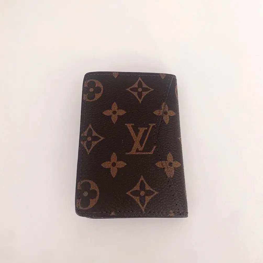 [급처!!! 거의 새상품] Louis Vuitton 루이비통 반지갑