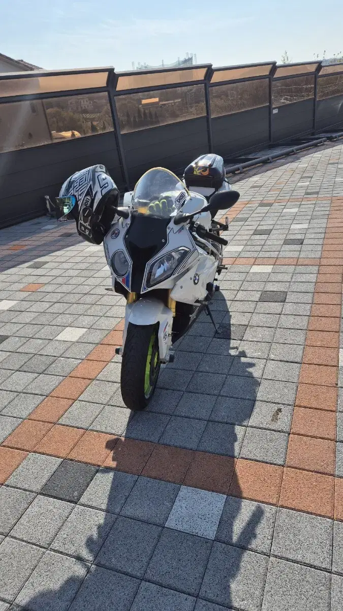 s1000rr