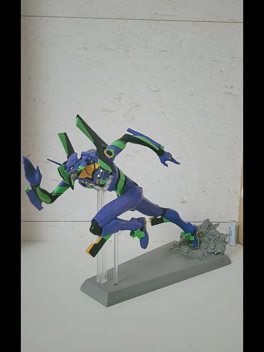 Evangelion Ichibankuji Last Genesis Superhero Figure Sprinting