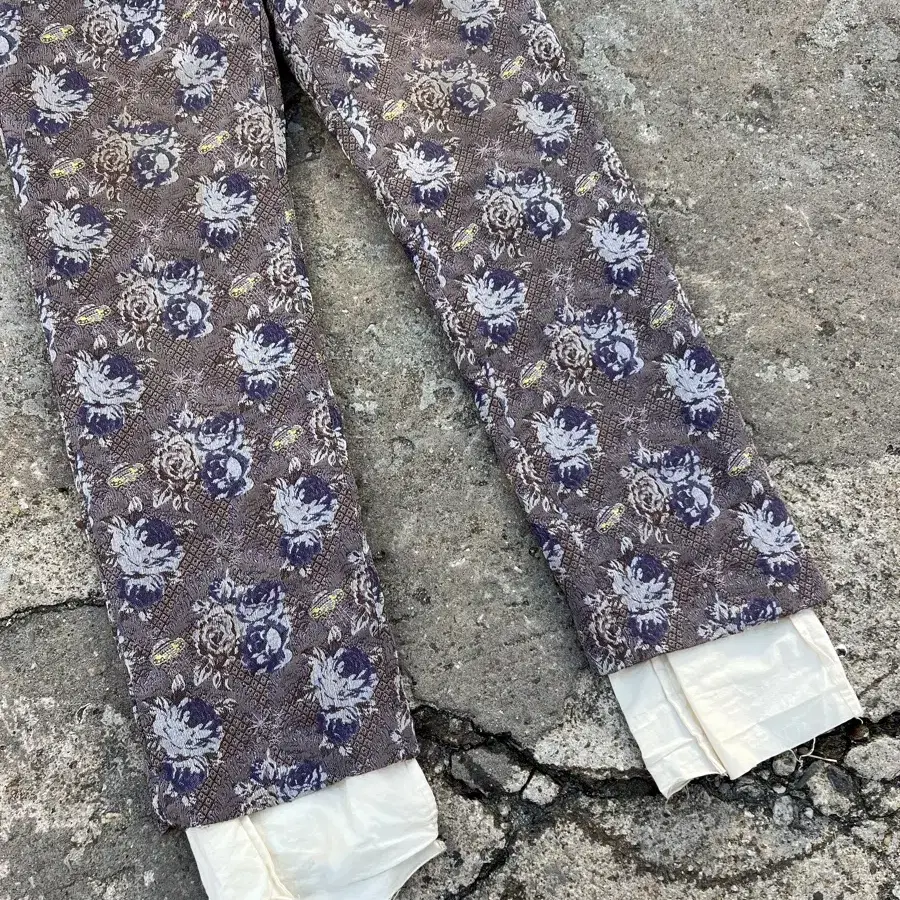 17AW MIDORIKAWA FLOWER PANTS 미도리카와팬츠