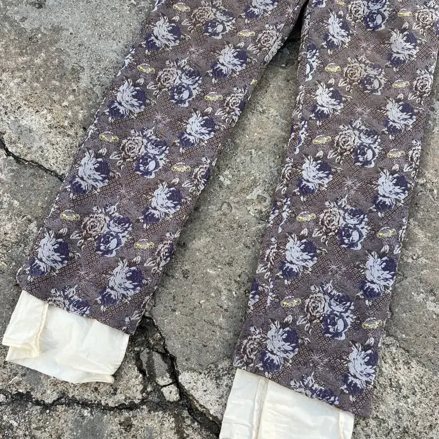 17AW MIDORIKAWA FLOWER PANTS 미도리카와팬츠