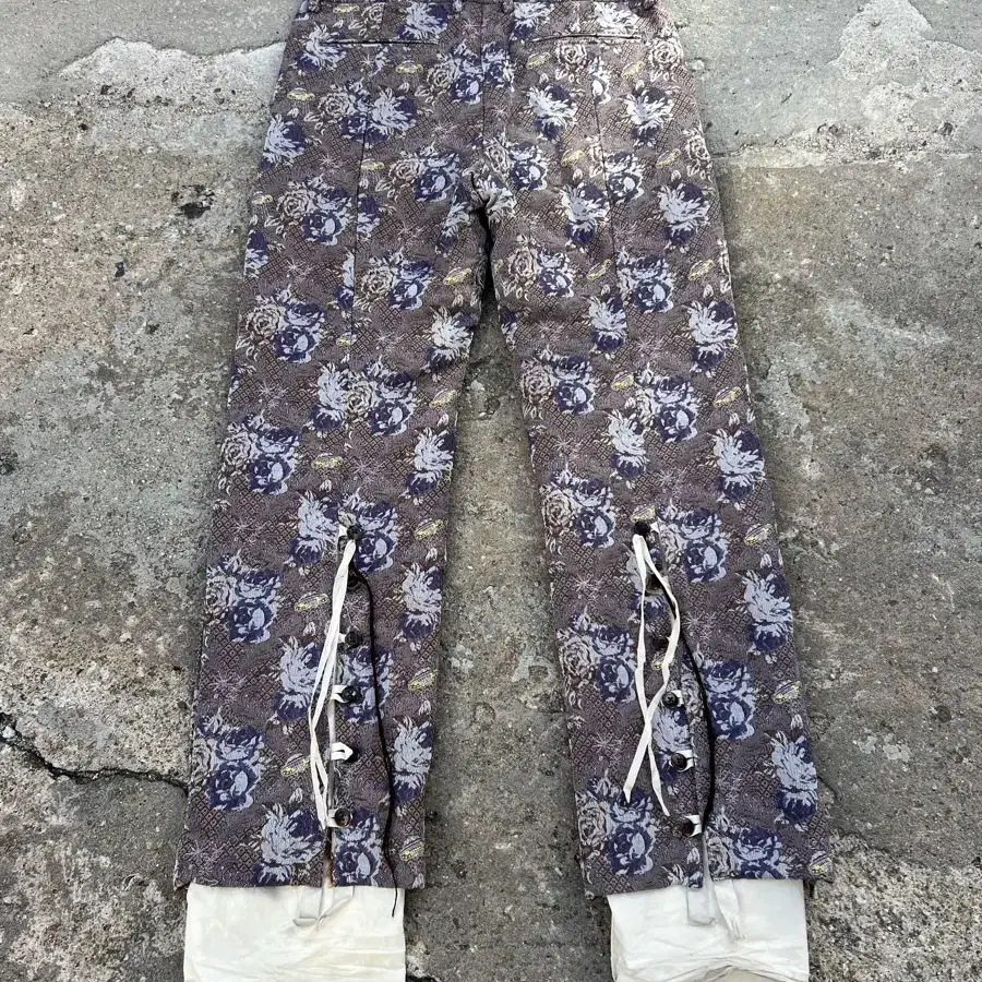 17AW MIDORIKAWA FLOWER PANTS 미도리카와팬츠