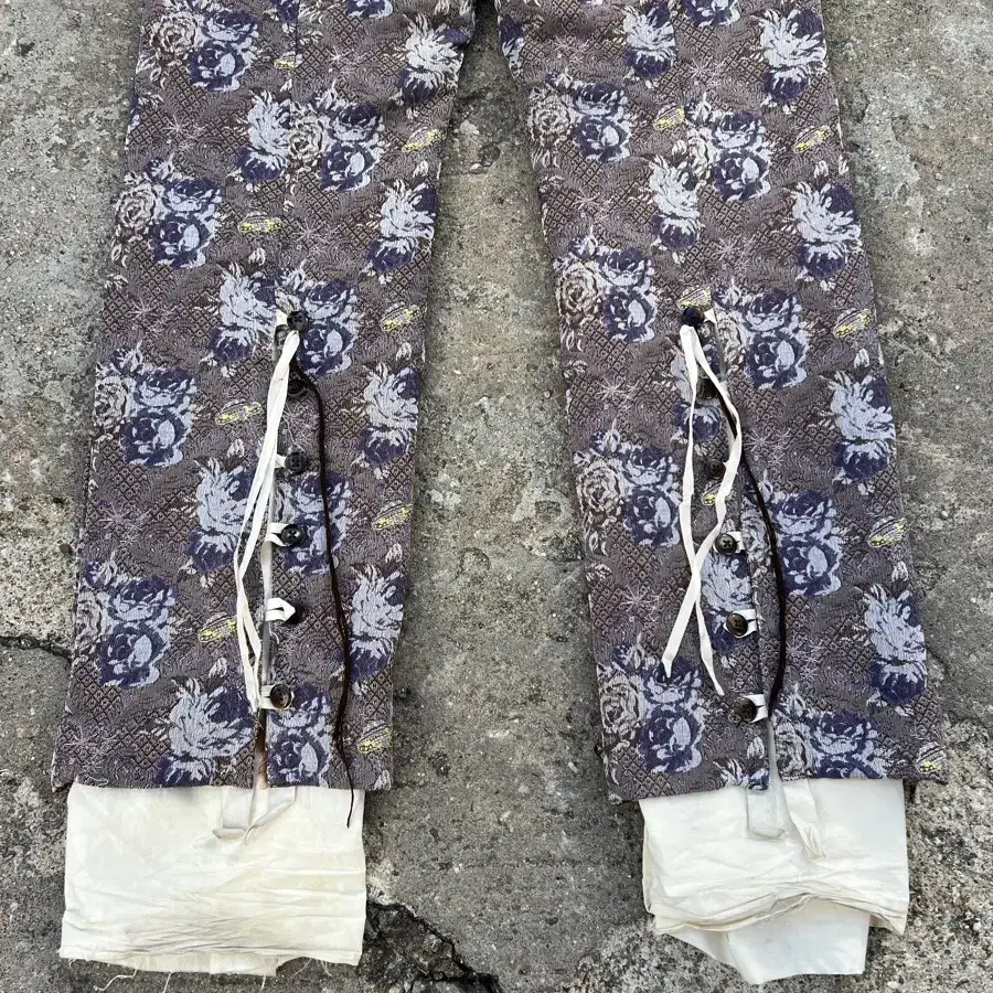 17AW MIDORIKAWA FLOWER PANTS 미도리카와팬츠