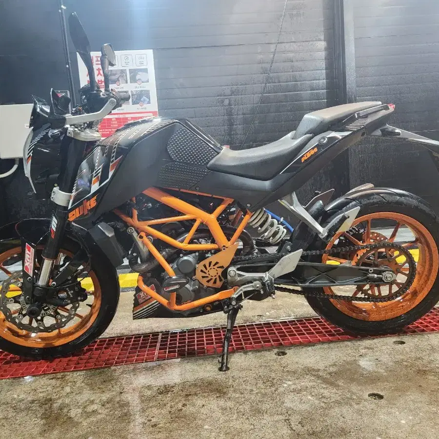 2014 KTM Duke390