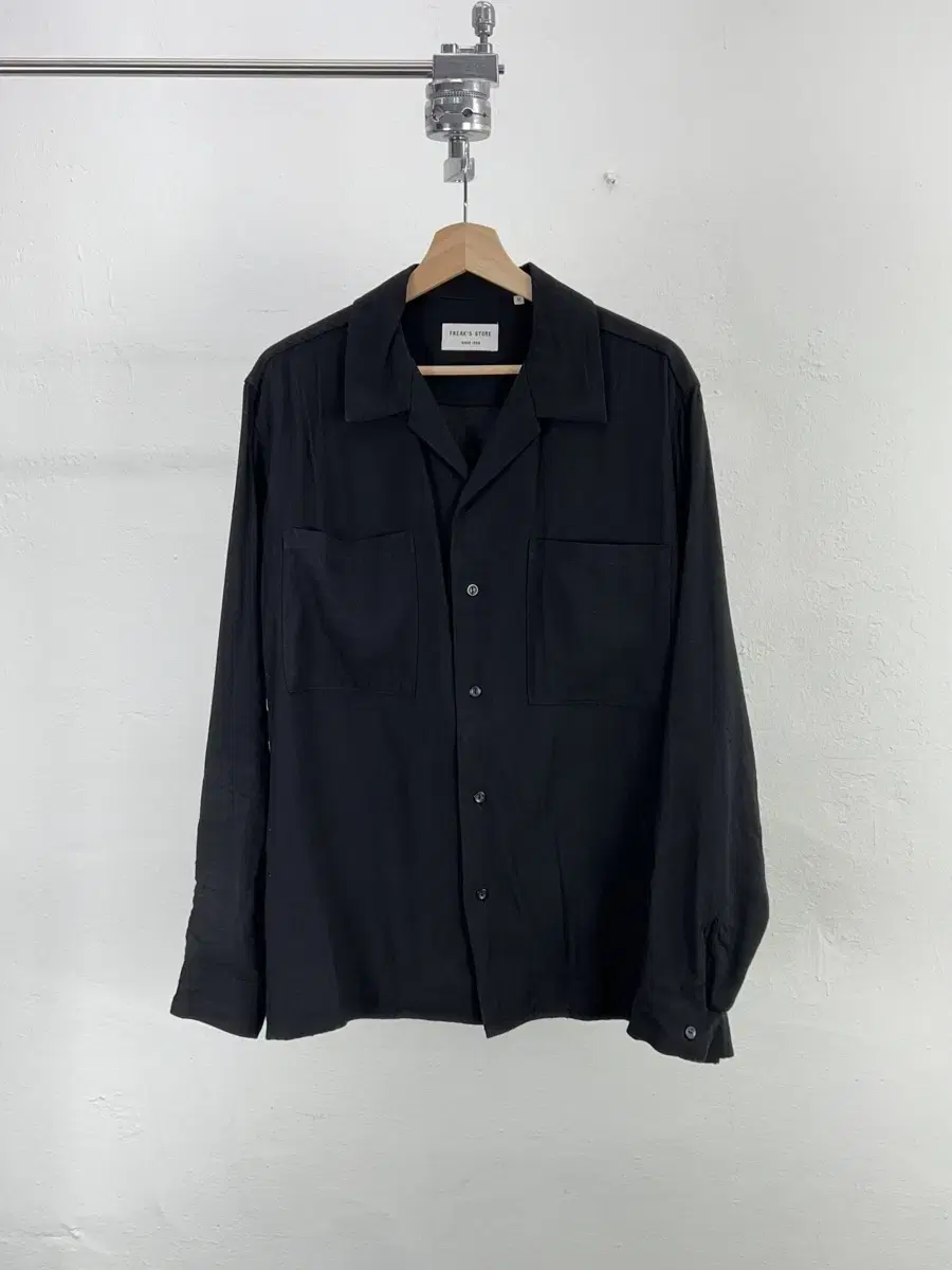 Freaks Store Black Classic Viscose Shirt