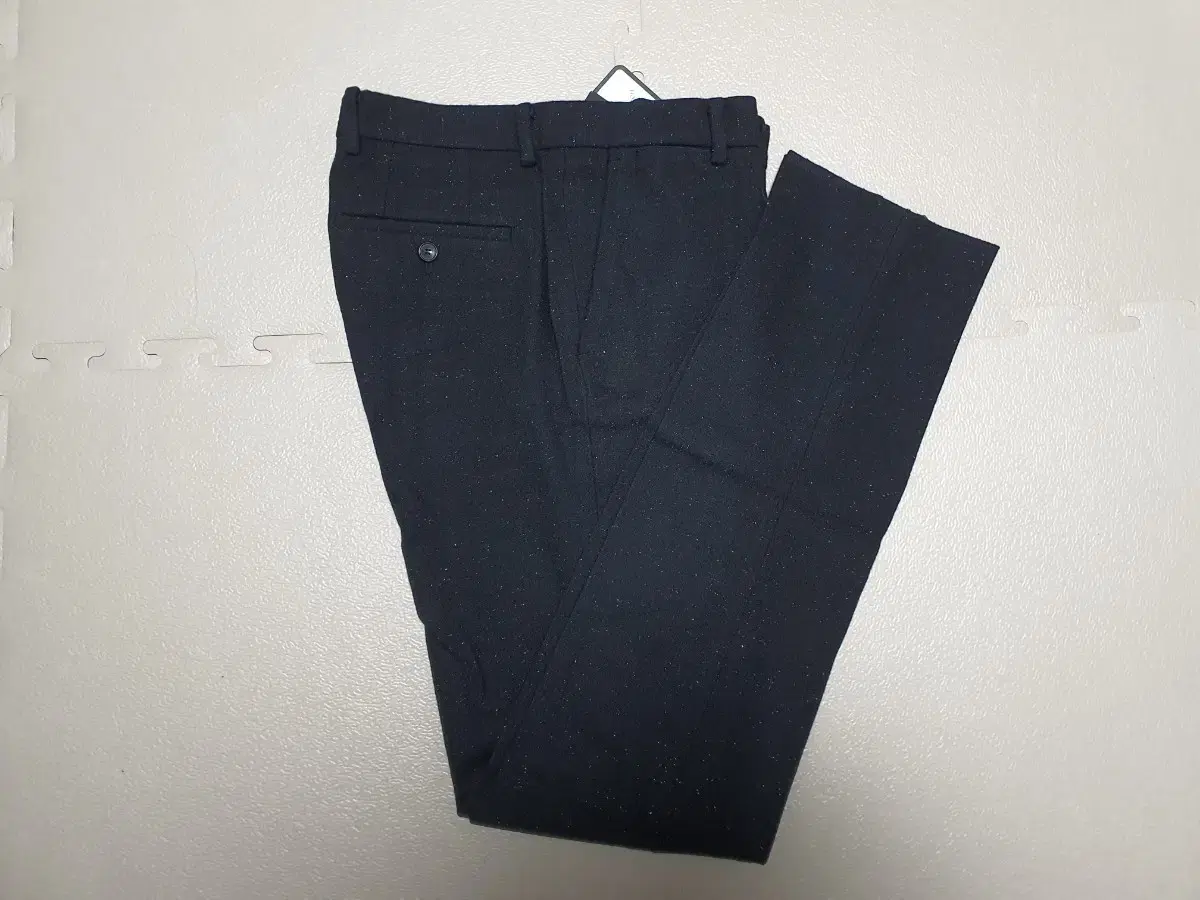 ANDZ Winter slacksBlack color76 size (waist 30-31) new