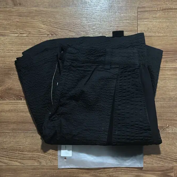 JHXLIM 01 SHORTS