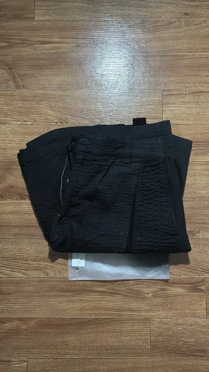 JHXLIM 01 SHORTS