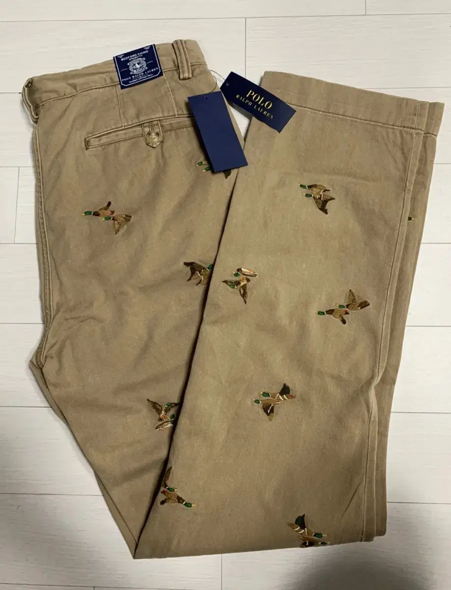 (New) Polo Bird Embroidered Cotton Pants (Chino Pants). Size 31