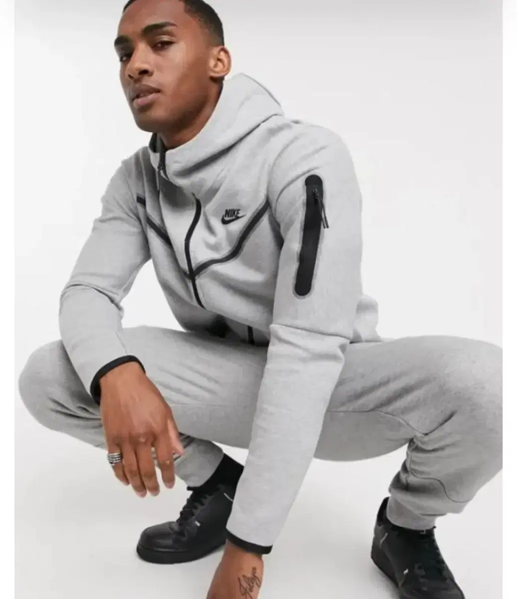 Men's List Price $150,000 Nike Techpack BlackLabel Top Hooded Zip-Up Jacket Sweatshirt