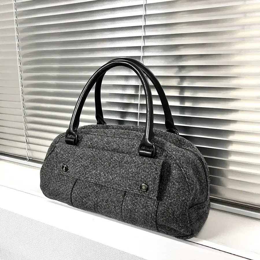 PORTER - TWEED WOOL SHOULDER BAG 포터 숄더백