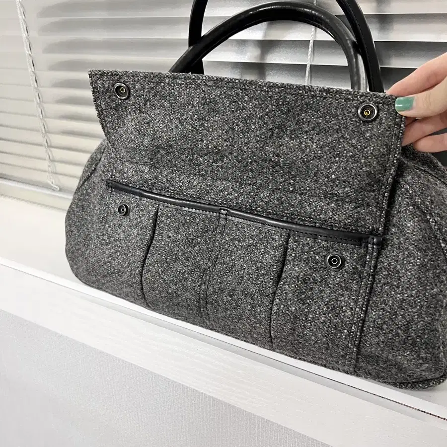 PORTER - TWEED WOOL SHOULDER BAG 포터 숄더백