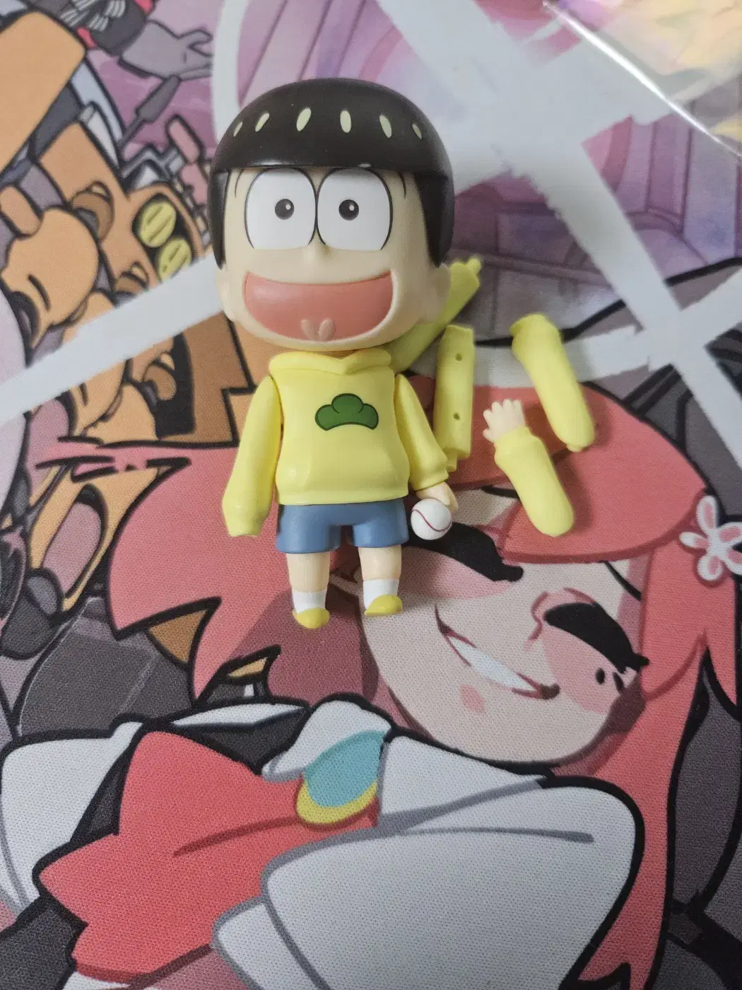 Sells Osomatsu-san Jushimatsu Nendoroid