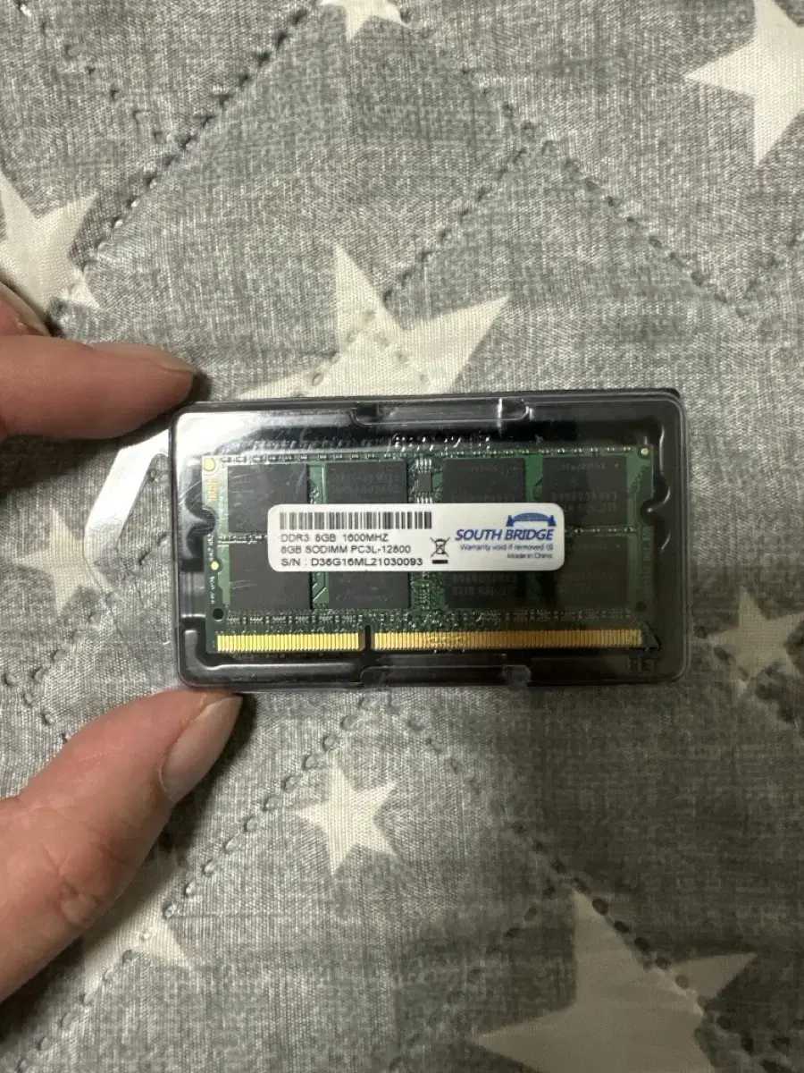 노트북램 ddr3 8기가 팝니다.