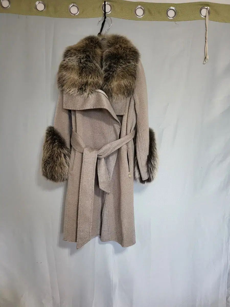 Sabatier) 100% cashmere shearling fox coat