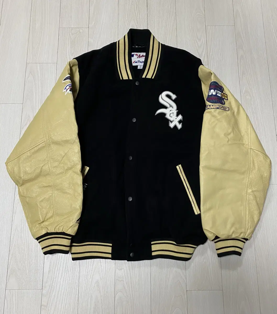 (XL Mints) Majestic Chicago White Sox Leather Varsity Jacket