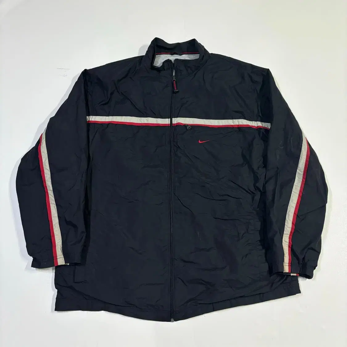 110 Nike 00s Windbreaker