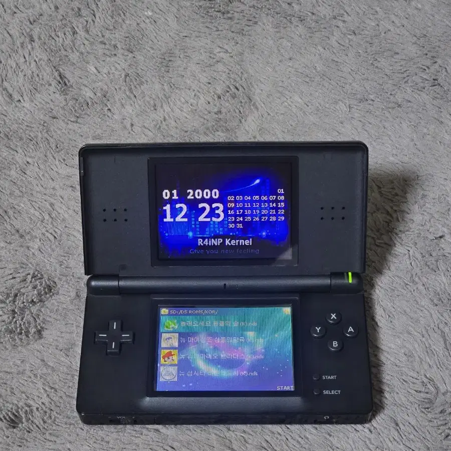 닌텐도 DS lite 블랙 , 250종 게임 (R4) 상태 s급