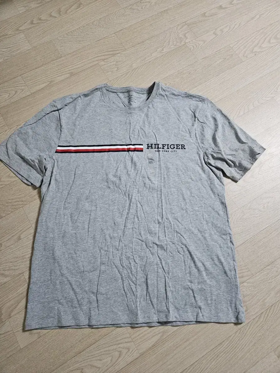 [TOMMY HILIGER] Barely-there short-sleeved T-shirt