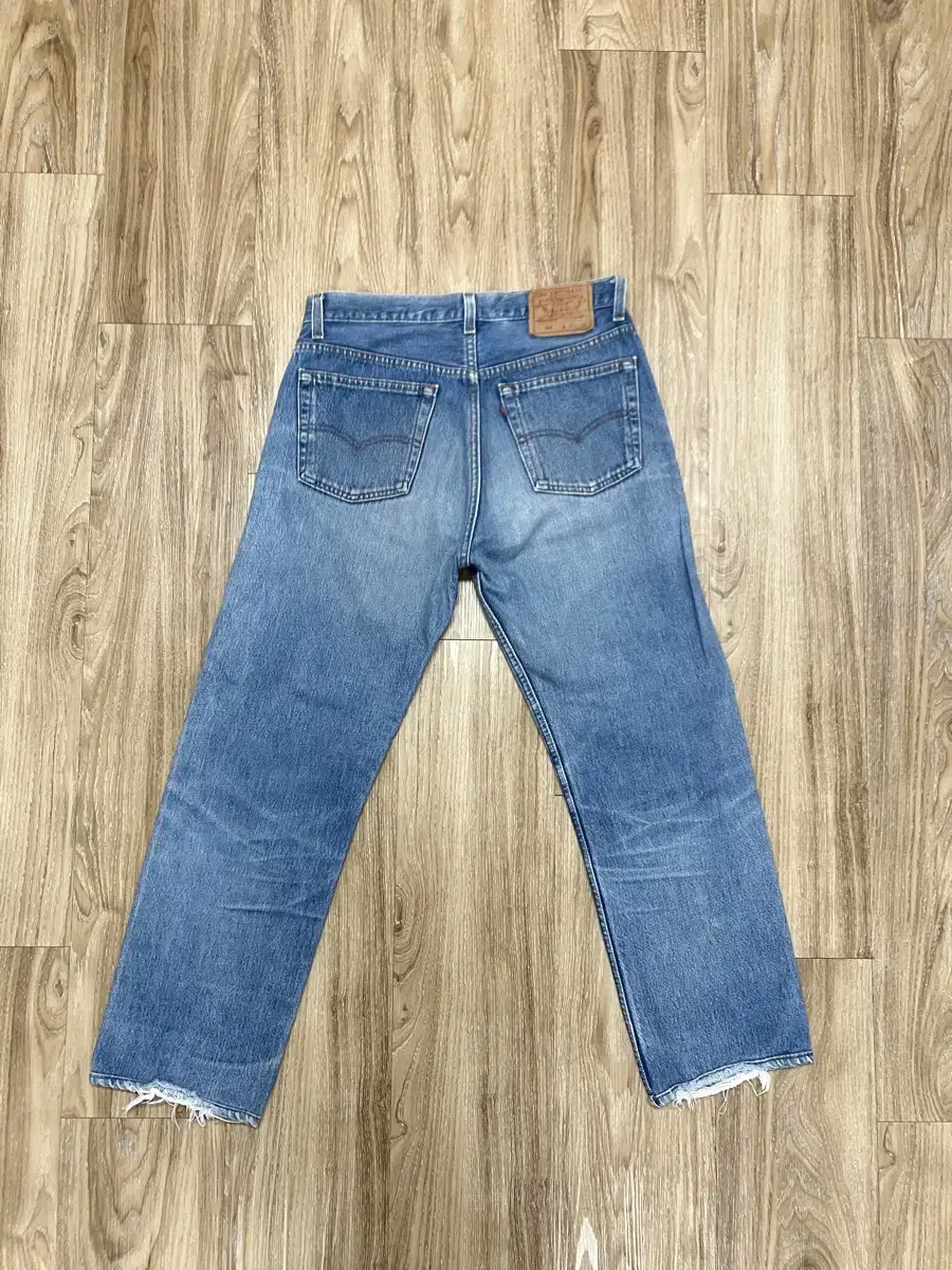 Made in USA Levi's 501 Jeans 32