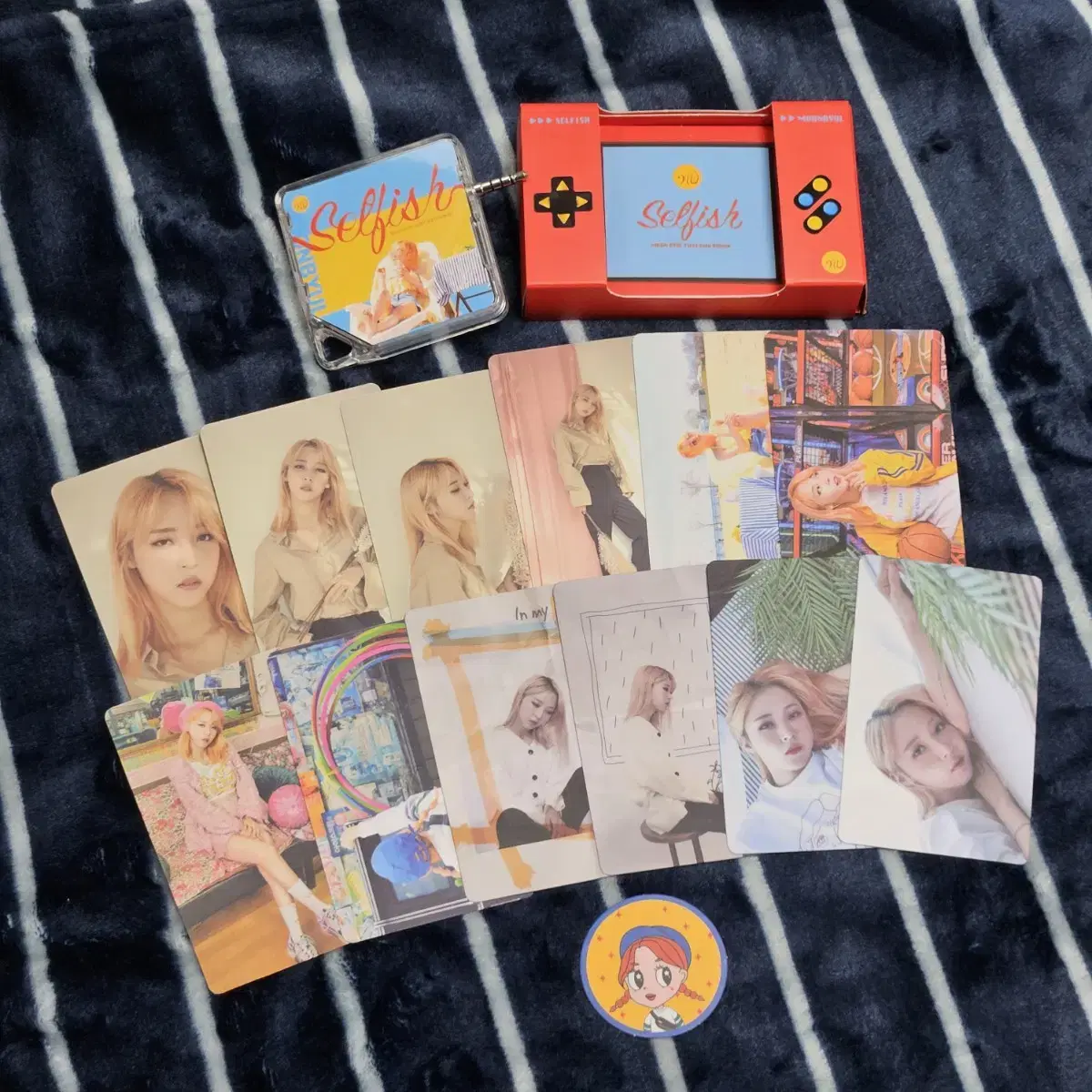 Mamamoo moonbyul Selca kihno album Complete first edition