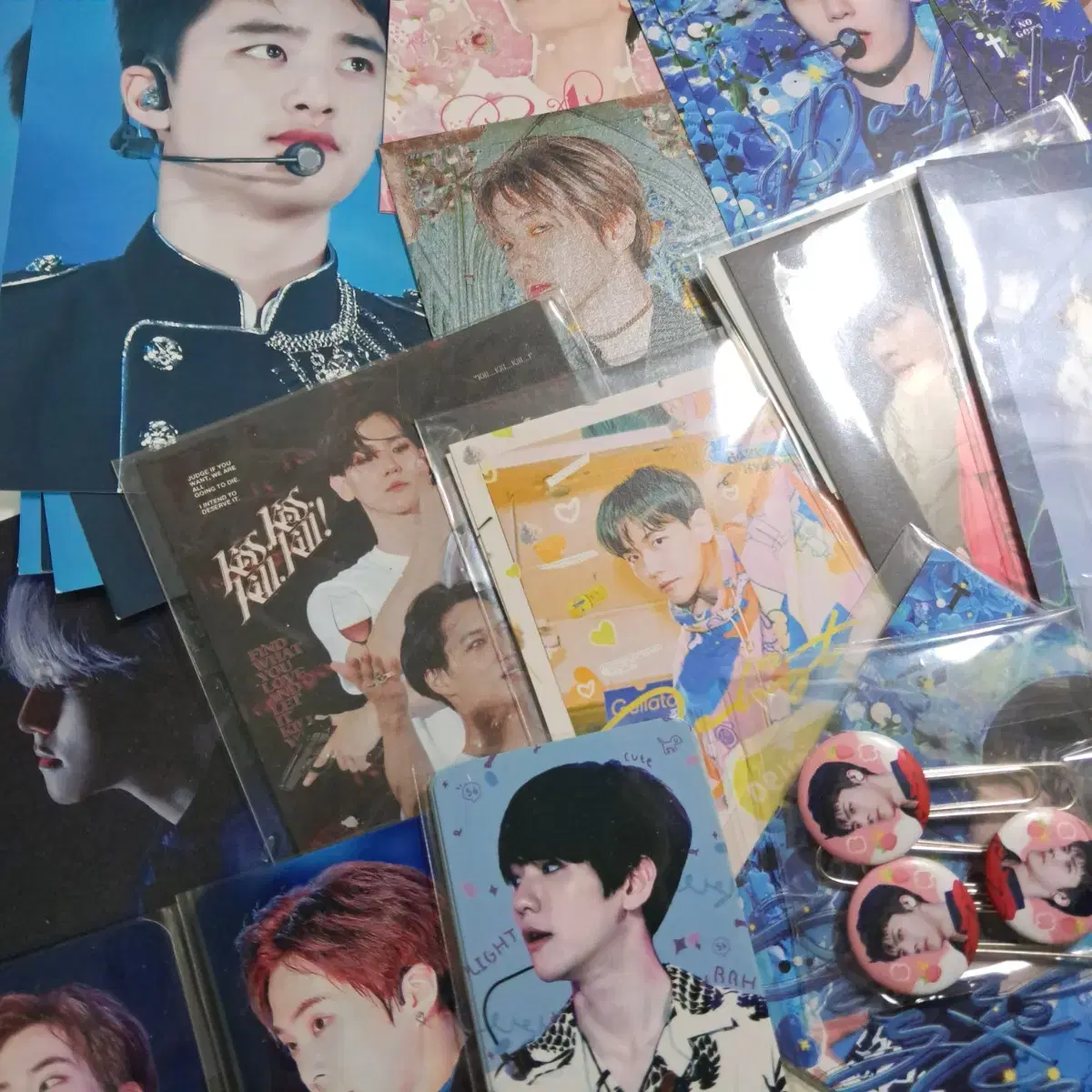 Exo unofficial goods sells in bulk